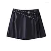 Porte-clés 2024 Femmes Imitation Cuir Asymétrique Plissée Culottes Ceinture De Mode Embellissement Mini Jupe Style De Rue