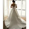 Abiti da sposa linea A principessa Una spalla Scollo a V Spaghetti Appliques Backless Lunghezza pavimento Robe De Mariee New YD