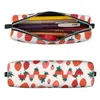 Étuis à crayons classiques amoureux des fraises, Kawaii, fruits mignons, boîte à stylos pour sacs d'étudiants, fournitures scolaires, papeterie à fermeture éclair