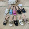 Nuevas zapatillas de mujer, sandalias de diseñador para mujer, Sandalias de tacón grueso bordadas sexis a la moda de cuero para verano