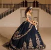 2024 Sexy Navy Blue Bling Quinceanera Dresses Ball Offts Thoulder Gold Embroidery Lace Crystal Beads Sequed Sweet 16 Vestido de 15 Anos Party Prom Prom Donshs