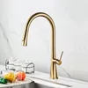 Rubinetti da cucina Miscelatore lavello estraibile acqua fredda in materiale ottone color oro