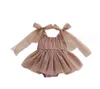 INS été bébé filles dentelle tulle robe barboteuse enfant en bas âge enfants gaze arcs jarretelles combinaisons nouveau-né enfant 100 jours photo prenant des vêtements Z6837