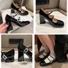 designer kvinna häl slingbacks höga klackar loafers kvinnor sandaler balett platt klänning skor svart borstade läder slingback pumpar svart vitt patent