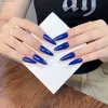 Unhas falsas Emmabeauty Prensa artesanal em unhas com estilo luxuoso e versátilRequintado longo formato de amêndoa azul escuro reutilizável.No.1553 Q240122