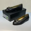 Mulheres de luxo designer clássico dupla letra mocassins marca francesa moda diamante treliça preto vestido sapatos scarpe sola grossa pele carneiro sapato formal sapatos casuais