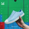 Пляжная обувь Native Shoes Пористые мужские женские сандалии Тапочки Сандалии Two Wear Противоскользящие легкие пляжные кроссовки Водная обувь для парной обуви 240122