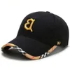 Chapeau Burbery Casquette Casquettes Nouveaux Chapeaux de Baseball d'été pour Femmes Hommes Chapeau de Langue de Canard Chapeau de Balle à Carreaux Bonnet Bonnet Casquette Casquette Seau Chapeau de Luxe Renard Blanc Soleil pour Bonnet 918