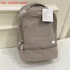 Siebenfarbige hochwertige Outdoor-Taschen Schoolbag Rucksack Ladies Diagonal Bag New Leichtgewicht 10L und 17L-Kapazitätsrucksäcke mit Logo