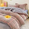 Ensembles de literie Ensemble de housse de couette en velours d'hiver épais Lait chaud Kawaii Linge de lit en microfibre double face