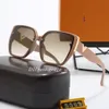 Luxe klassieke designer zonnebrillen mannen vrouwen UV400 gepolariseerde polaroid lenzen mode unisex reis vakantie hoogwaardige bestuurder tinten reality fabrieks fabrieksbril