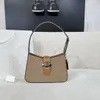 Borsa firmata Swinger Borsa ascellare da donna Borsa a mano Borsa a mano in vera pelle 2 cinghie Fiore vecchio Borsa a tracolla con patta di alta qualità Borsa a tracolla sotto le ascelle