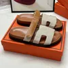 Designer Sandaler Platform Slides Women Sandale Men tofflor Skor Botten päls flip flops Summer Casual Sandal Real Leather Top Quality With Box 10A