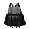 Schooltassen XZAN Luxe Vintage Designer Zacht Leren Rugzak Damesmode Klinknagel Grote Capaciteit Reizen Schoudertas Totes