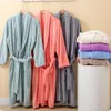 2024 Womens Sleepwear Flanell Coral Bathrobe Bekväm pyjamamame varm fleece mysig vinter för par termiska