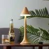 Lâmpadas de mesa Vintage LED Bar Table Lamp Criativo Recarregável Grão de Madeira Hotel Home Bedside Desk Lamp Outdoor Restaurant Jantar Night Light YQ240123