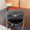 Abendessen Designer Neue Perle Doppel Brief Marke Schnalle Umhängetasche Französisch Hohe Qualität Leder Umhängetaschen Paris Frauen Unterarm Brieftasche