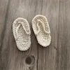 Chaussures en laine pour bébés, premiers marcheurs, chaussures de sol d'intérieur, tongs faites à la main pour prendre des photos