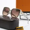 Luxe klassieke designer zonnebrillen mannen vrouwen UV400 gepolariseerde polaroid lenzen mode unisex reis vakantie hoogwaardige bestuurder tinten reality fabrieks fabrieksbril