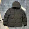 Parkas Erkekler Kanadalı Erkekler Homme Kış Jassen Chaquetas Parka Outerwear Büyük Kürk Kapşonlu Fourrure Manteau Aşağı Ceket Kaplama Hiver Doudoune Boyut XS-3XL D88