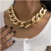 Cadenas Moda Exagerada Collar de cadena grande Mujeres Hombres Declaración Hip Hop Twisted Chunky Grueso CCB Cuban Link Gargantilla Joyería Gótica D DHKJ