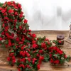 Fleurs de vigne roses artificielles de 250 cm avec feuilles vertes suspendues, fausses vignes pour chambre, anniversaire, mariage, anniversaire, décoration murale pour arc, fleur rouge de printemps, vente en gros