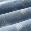 Pantaloncini Jeans da ragazza 2024 Estate Coreana Stampata in cotone elastico allentato Decorazione per cintura di design per bambini