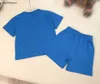 Nya Kids Tracksuits Logo Printing Short Sleeve Suit Size 90-160 Babykläder Multi Color Valfria pojkar T-shirts och shorts Jan20