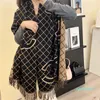 Черно-белый винтажный дизайн шарф Модный брендовый подарочный шарф Рождественские модные аксессуары Женская зимняя теплая удобная стильная шаль из пашмины
