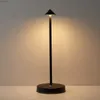 Skrivbordslampor droppe frakt kreativ bordslampa för restaurang laddningsbar trådlös beröringslampa liten nattljus laddningsbar USB-C Desk Lamp YQ240123