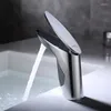 Zlew łazienkowy krany luksusowe mosiężne kran chromowany Wysokiej jakości zimna woda myjka do mycia basen