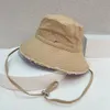 2024 Kvinnors designer hink hatt mäns för sommaren högkvalitativ mode vikbar stor fedoras lyxiga kasquette utomhus strand solbrim hattar