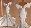 Sexy Off The Shoulder Dubai Arabic Mermaid Wedding Dresses Ivory Satin 3D Flowers Lace Elegant Bridal Gowns Vintage Slim and Flare Pleats Bride Vestidos CL3241