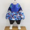 Kinder-Designer-Kleidung, Marke, Jungenjacke, Tarnung, Windjacke, Frühling, Anime-Spinnen, Jacken mit Sonnenbrille, Kindermantel