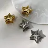 Sırtlar Küpe Vintage Gold Renk Kaplama Pentagram 2024 Modaya Desen Tasarım Basit Yıldız Sapı Kadın Kızları Takı Toptan