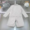 New Baby Tracksuits Designer Kids Dress Dress Size 90-160 Logo Princed Large Long Sleeved Screets and Shorts Jan20