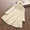 Vestidos de niña Menoea Vestido de invierno para niñas Nuevos niños Disfraces de fiesta de manga larga Chica Dulce Trajes de fiesta Cintas Fajas Vestidos de princesa