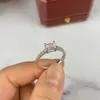 Diamants Legers Ring for Woman Designer for Man Fine Silver Gold مطلية 18K T0P بجودة عالية الجودة عداد الجودة الأوروبية الماس الفاخرة مع صندوق 020