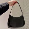 7a Cleo Bag Designer Bag szczotkowana skórzana torebka Kobiet Modna torba na ramię czarny czerwony różowy złoty