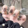 Uñas postizas Uñas de longitud corta Manicura desmontable Moda francesa para mujeres y niñas