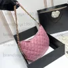 Bolsa Hobo de corrente de pele de carneiro couro real design de marca de luxo bolsa de ombro com corrente feminina bolsas de couro genuíno retrô em estilo fashion