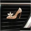 Décorations intérieures Décor de voiture Diamond Purse Air Freshener Sortie par clip Diffuseur de parfum Bling Crystal Accessoires Femmes Girls1 Drop Dh9Lr