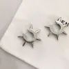 Créateur Blenciaga Baleciaga Parisian Home 21 nouvelles boucles d'oreilles hexagonales Liuding pour femmes avec une forme géométrique de style punk personnalisée et de haute qualité Surfa lisse