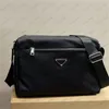 Mens Nylon Designer Crossbody Bag Clássico Preto Bolsa de Ombro Para Mulheres Luxo Maleta Moda Bolsas Casual Câmera Cross Body Bags