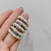 Studörhängen hangzhi vintage sötvatten pärla c-formad geometrisk oregelbunden silverfärg 2024 för kvinnliga flickor festsmycken