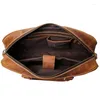 서류 가위 Highend Vintage Brown Top Grain Grain Crazy Horse Leather A4 Executive 남자 서류 가방 비즈니스 메신저 백 포트폴리오 M8996