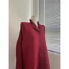 Damen Trenchcoats Miyake Original Gefalteter Langer Mantel Solide Lose Plus Größe Dreireihige Klappe Hals Temperament Kleid Kleidung