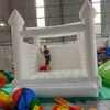 wholesale Le château gonflable gonflable de maison de rebond commerciale blanche explose le moonwalk sautant le videur abrite le cavalier adulte et d'enfants pour la fête de mariage avec le ventilateur