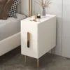 Huvudgavel Small Bedroom Nightstand Mini Solid Wood Tra-Narrow Modern Storlek Avancerad sängkläder Livsledning Otjxn