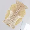 테이블 매트 1-4pcs PVC 중공 금화 식사 패드 Ginkgo Leaf 패턴 홈 장식 44x30cm 다이닝 결혼식을위한 플레이스 매트